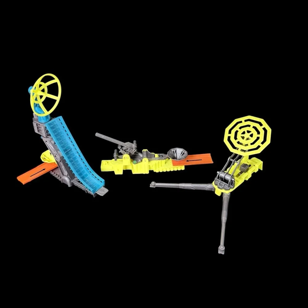 Mattel Hot Wheels: Trick Tracks Radar Rocket Set Replacement No Rocket‎